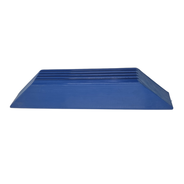 Boat Trailer Centering Unit