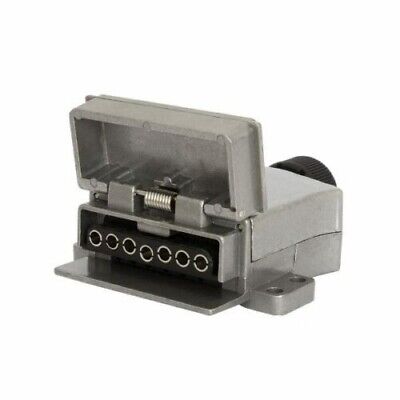 female trailer plug